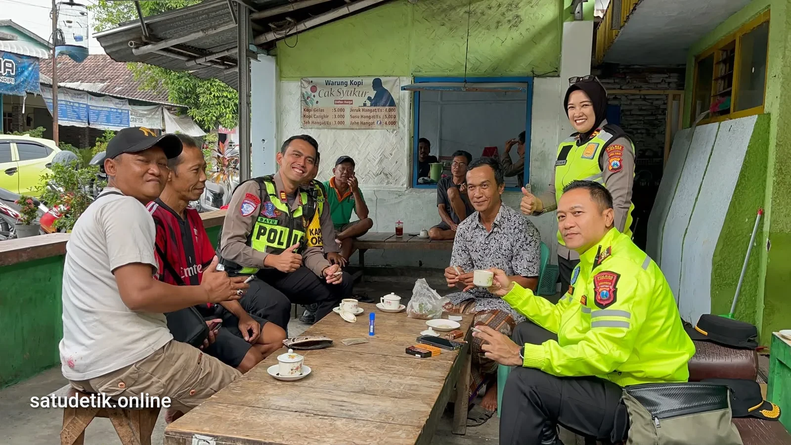 Ngopi Bareng Warga, Kapolres Lumajang Serap Keluhan Kamtibmas dan Janjikan Tindak Lanjut