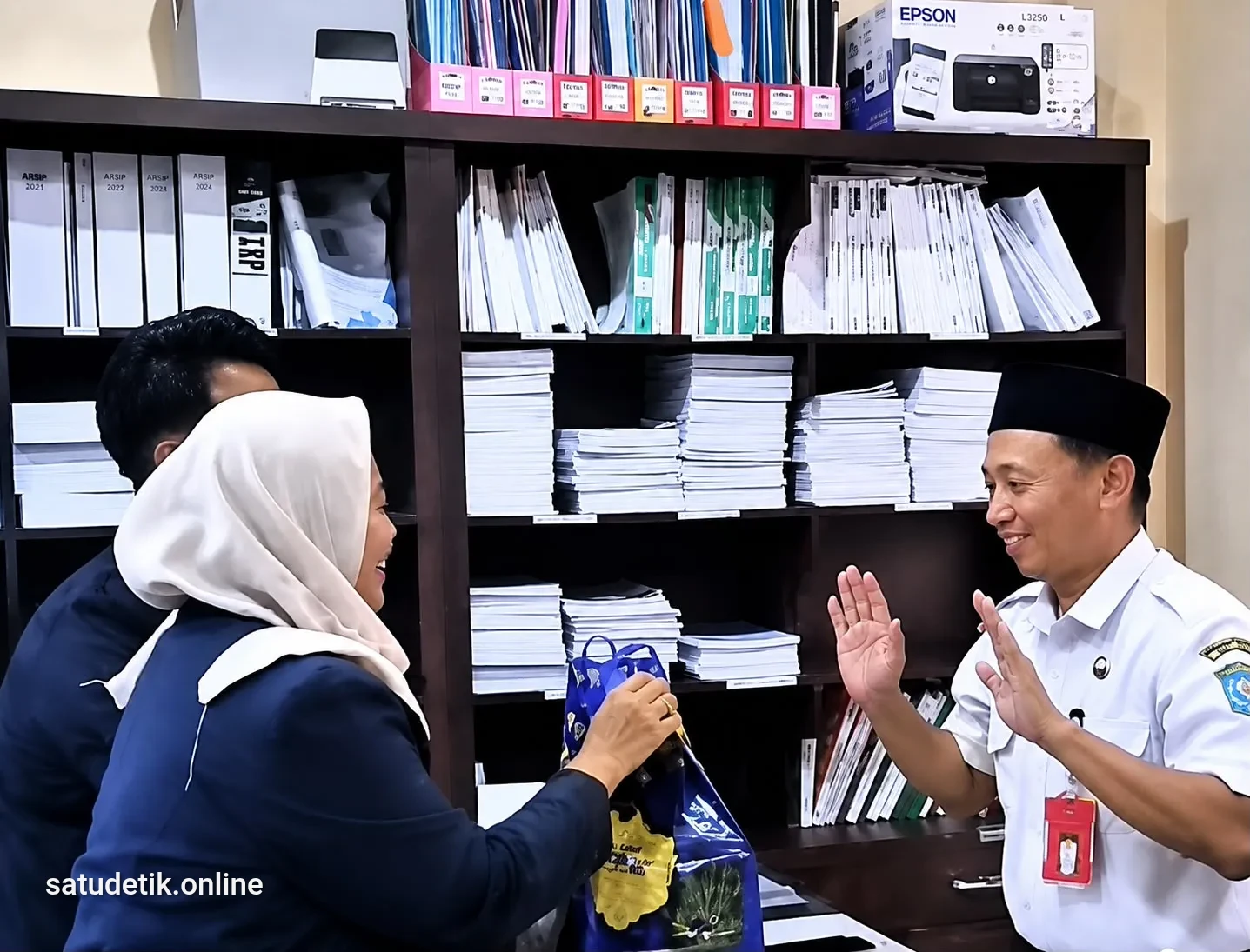 Tegaskan Komitmen Antikorupsi, Sekwan DPRD Lumajang Tolak KKN dan Gratifikasi