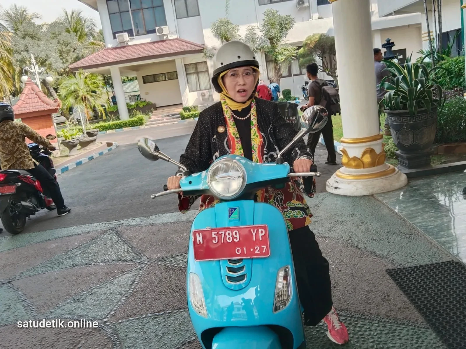 BBM Naik, Bupati Lumajang Perintahkan OPD Pakai Motor Dinas, Batasi Mobil