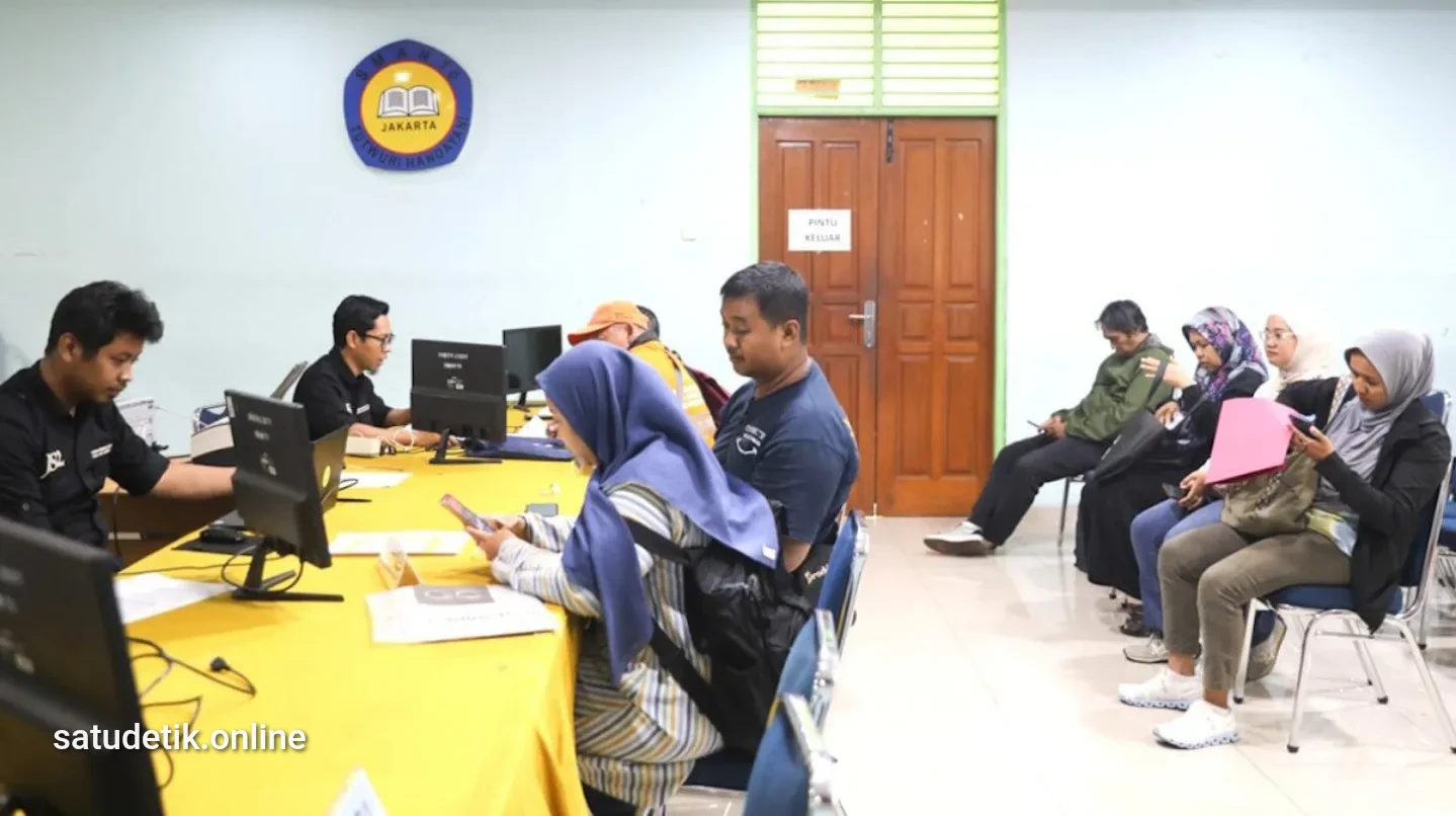 SPMB DKI 2026/2027 Dibuka Hari Ini, 230 Ribu Kursi untuk SD-SMK Tersedia