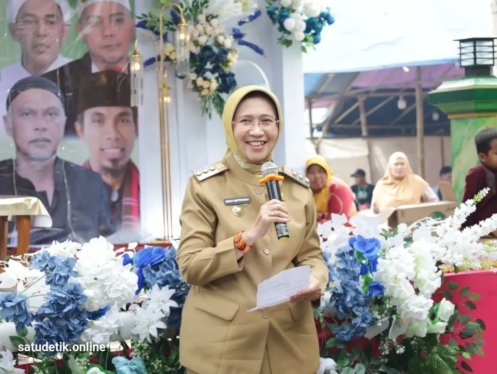 Seragam Gratis Siswa SD-SMP Negeri Lumajang Belum Dibagikan, Bupati Minta Orangtua Tunda Pembelian