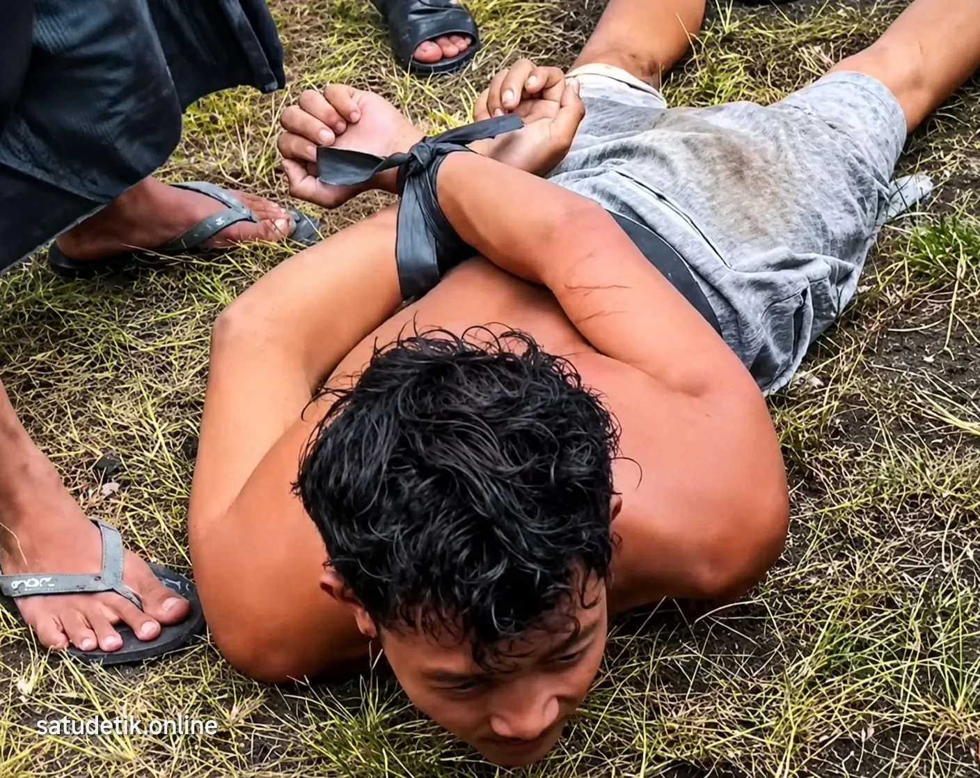 Diduga Hendak Curi Motor, Seorang Pria Diamankan Warga Randuagung