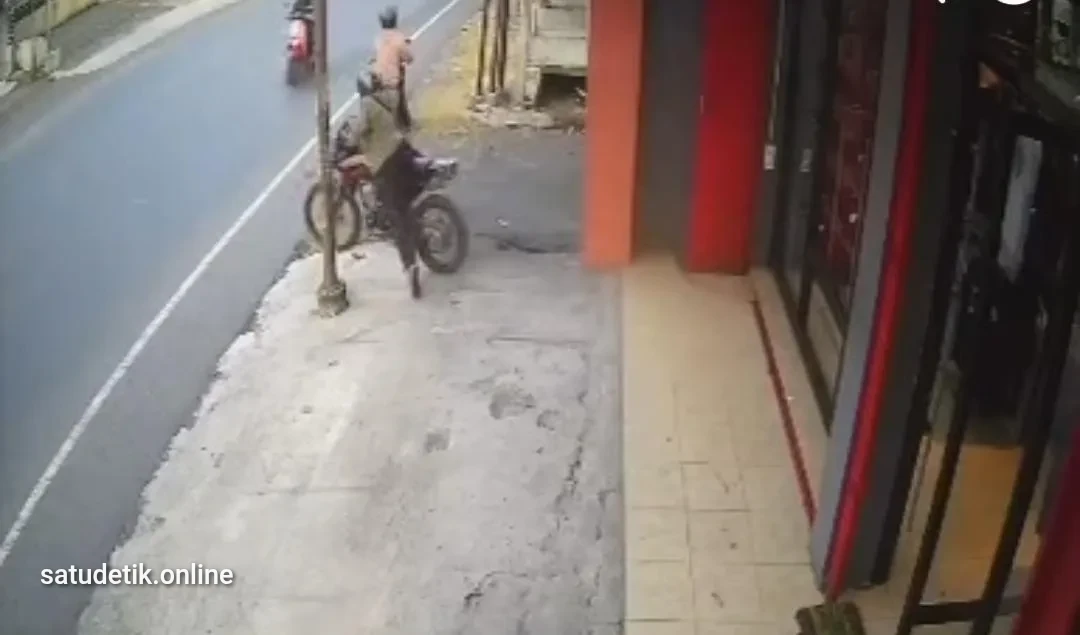 Aksi Curanmor Terekam CCTV di Perbatasan Candipuro–Pasirian, Warga Resah dan Minta Polisi Bertindak Cepat