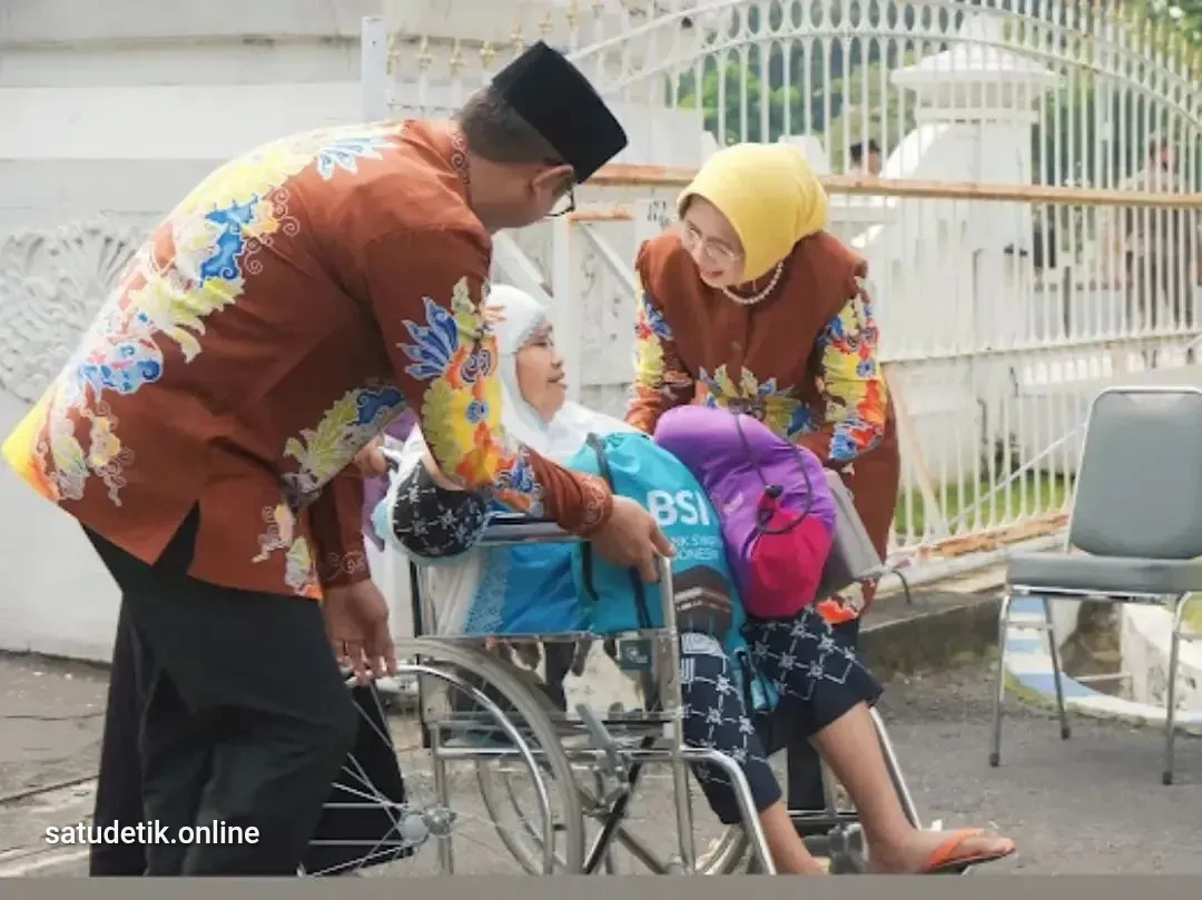 Haru dan Duka Menyatu: Jemaah Haji Lumajang Pulang, 2 Wafat di Tanah Suci